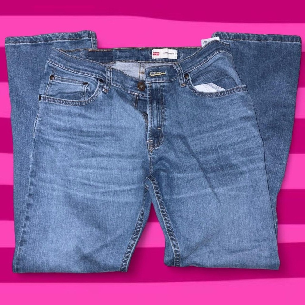 Wrangler Classic Straight Blue Jeans